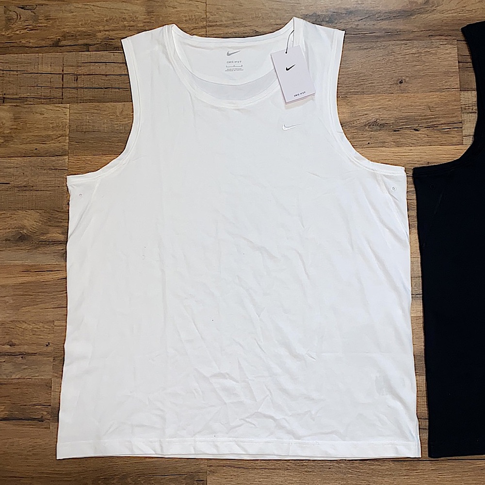 Nike Dri-Fit tank top bundle - Picture 2 of 13